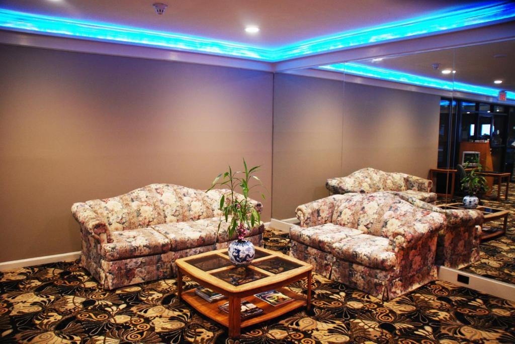 Homestyle And Hotel